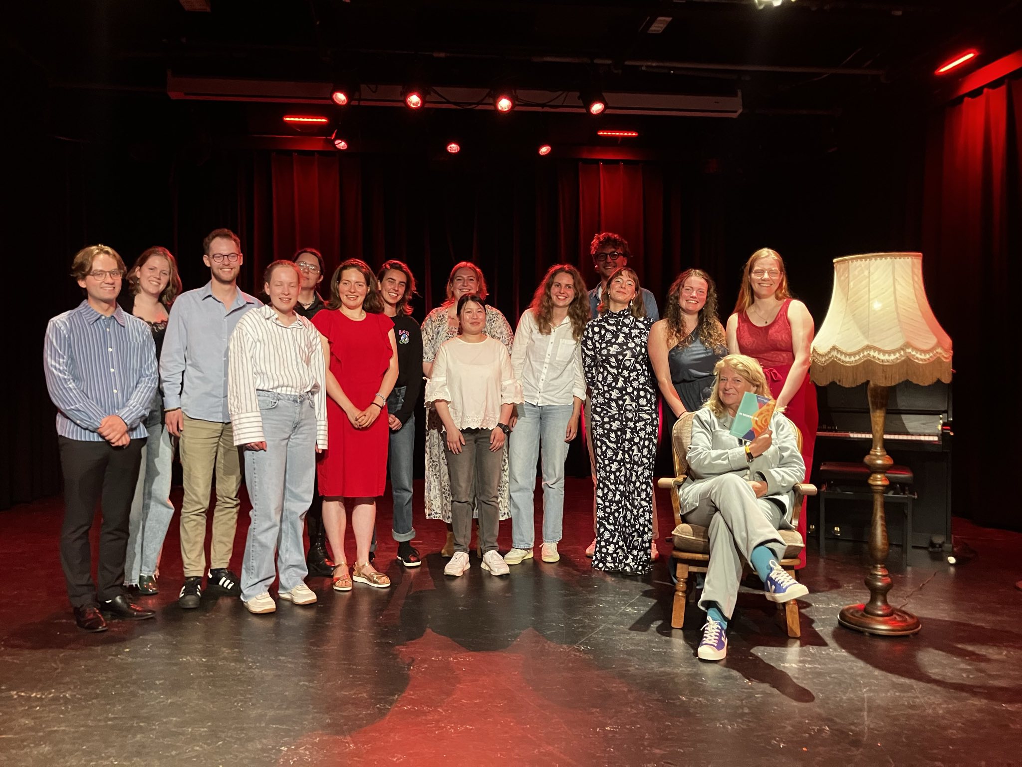 De studenten van de werkcolleges en Marja Pruis